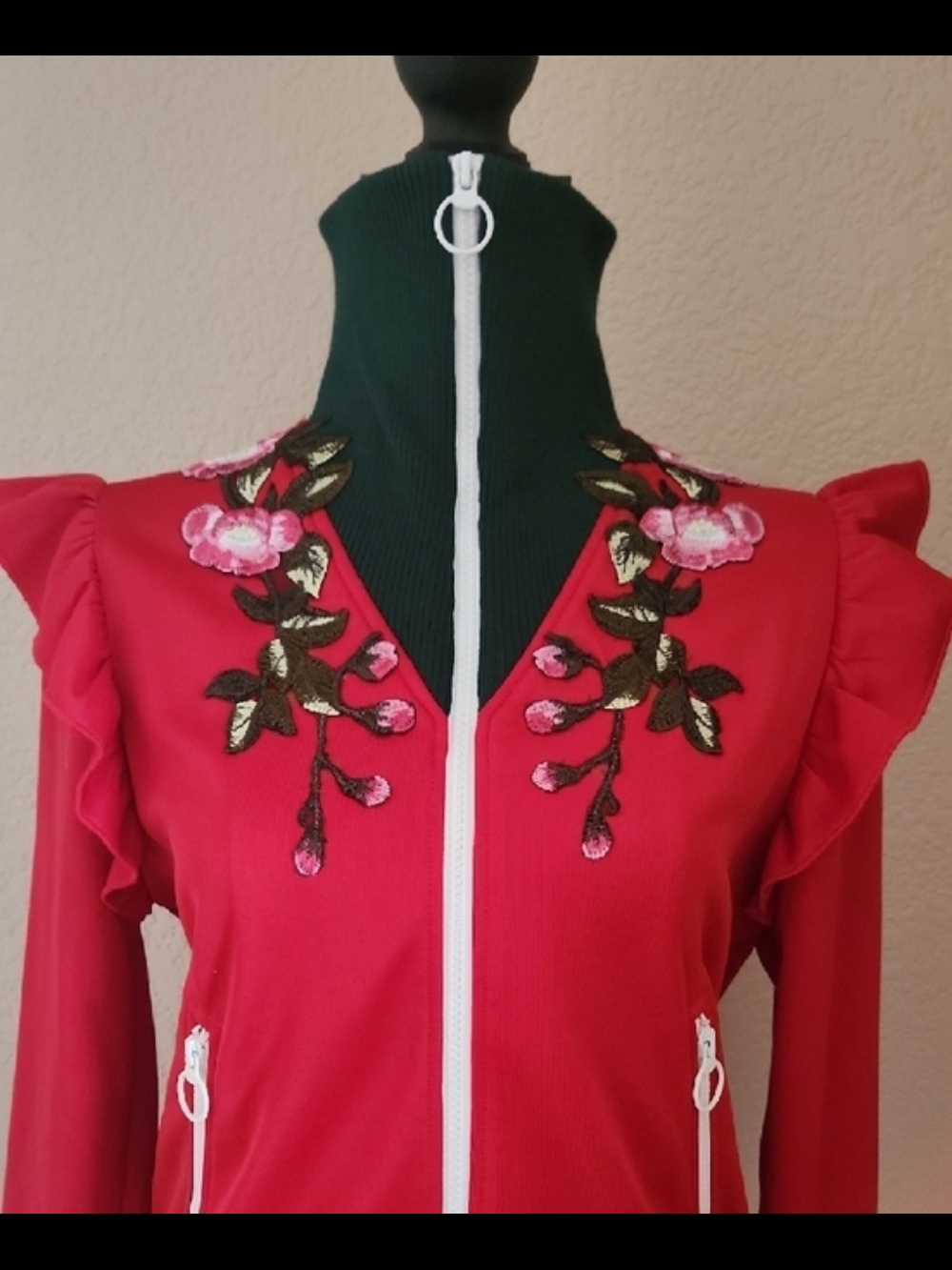 Gucci Red Floral-Embroidered Varsity Jacket with Dark Green Collar - Picture 10 of 11